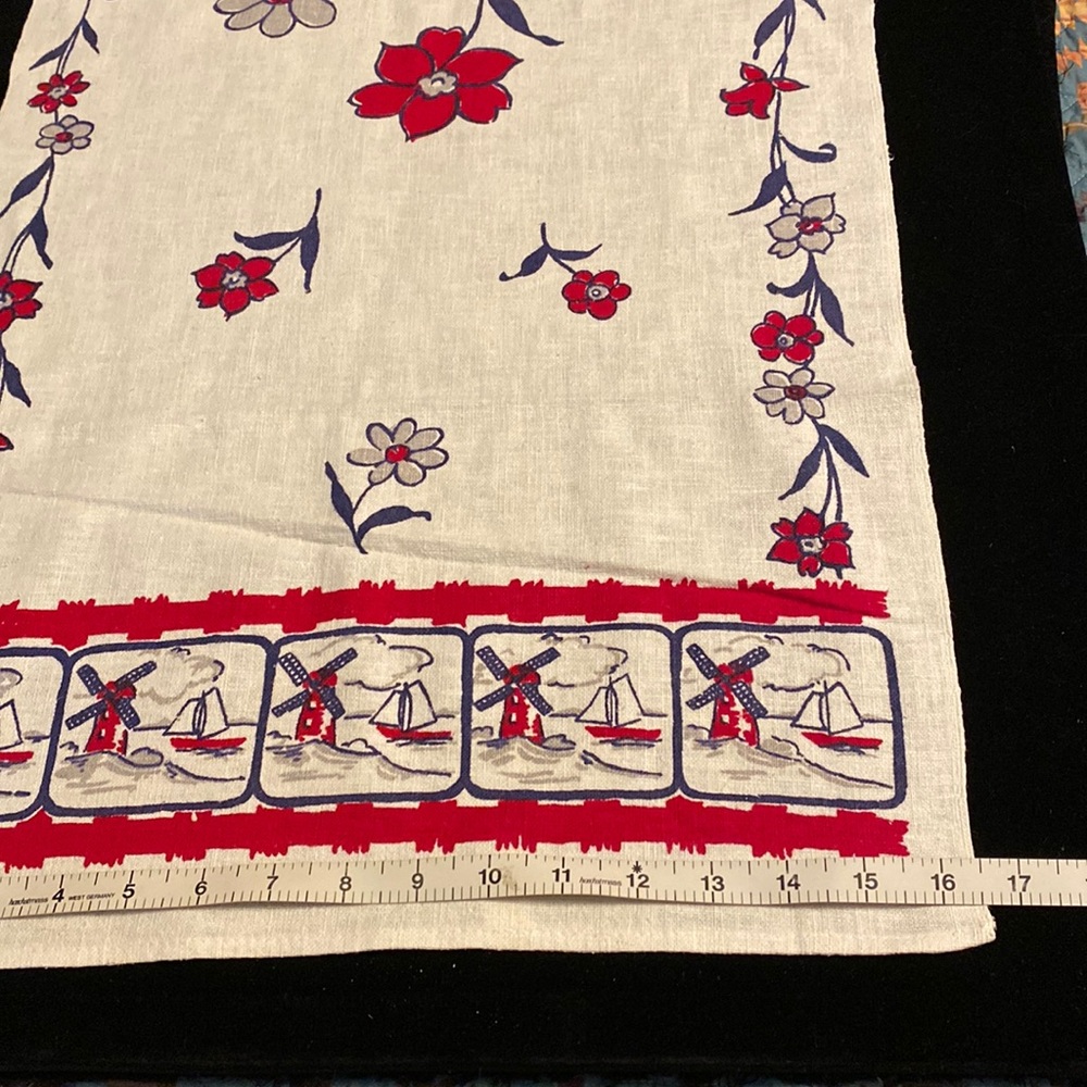 Dutch themed towel - Picture 3 of 7